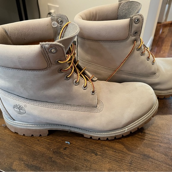 Timberlands, size 13, all in excellent condition. - Picture 2 of 7